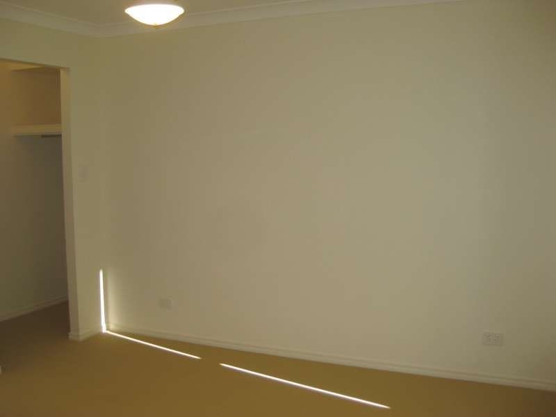 1/12 Grandview Parade, Griffin QLD 4503