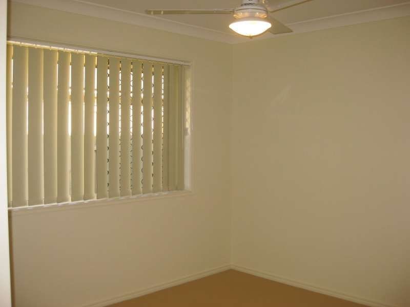 1/12 Grandview Parade, Griffin QLD 4503