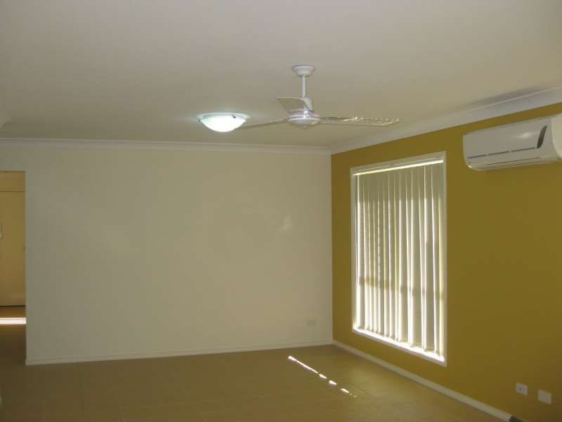 1/12 Grandview Parade, Griffin QLD 4503