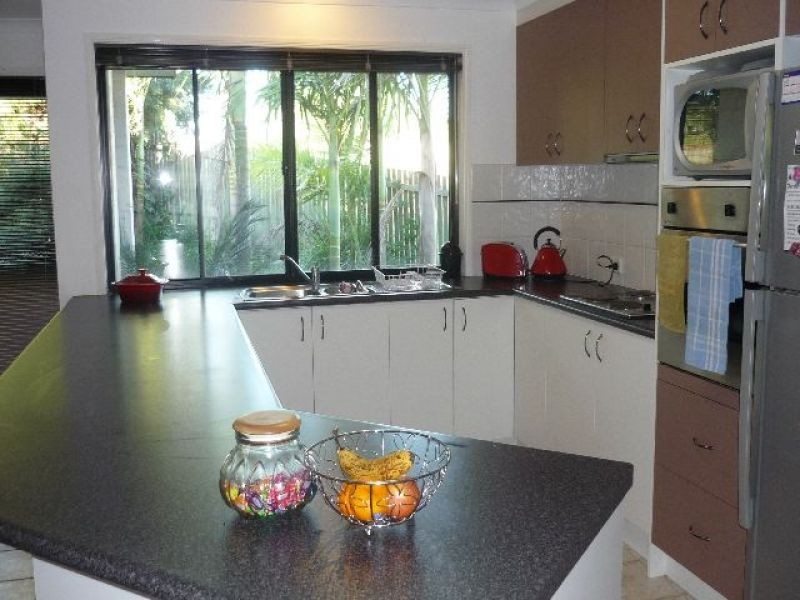 15 Winton Crescent, Murarrie QLD 4172