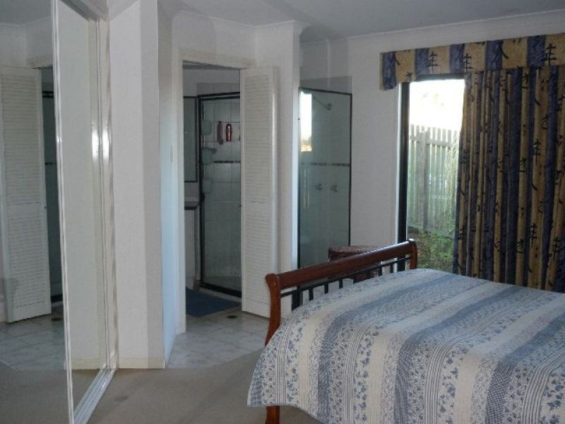 15 Winton Crescent, Murarrie QLD 4172