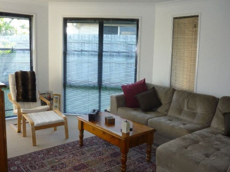 15 Winton Crescent, Murarrie QLD 4172