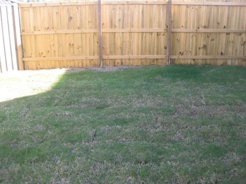 2/10 Elle Court, Cashmere QLD 4500