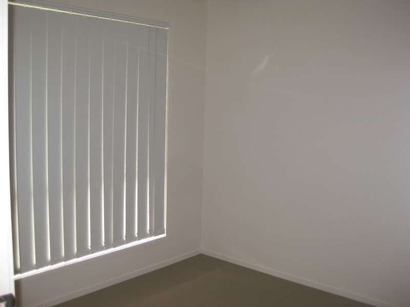 1/10 Elle Court, Warner QLD 4500