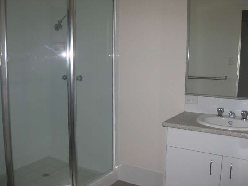 1/10 Elle Court, Warner QLD 4500