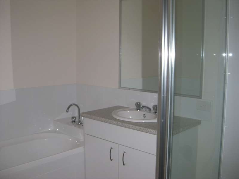 1, 10 Eve Court, Kallangur QLD 4503