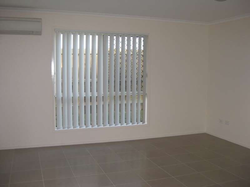 2/10 Eve Court, Kallangur QLD 4503