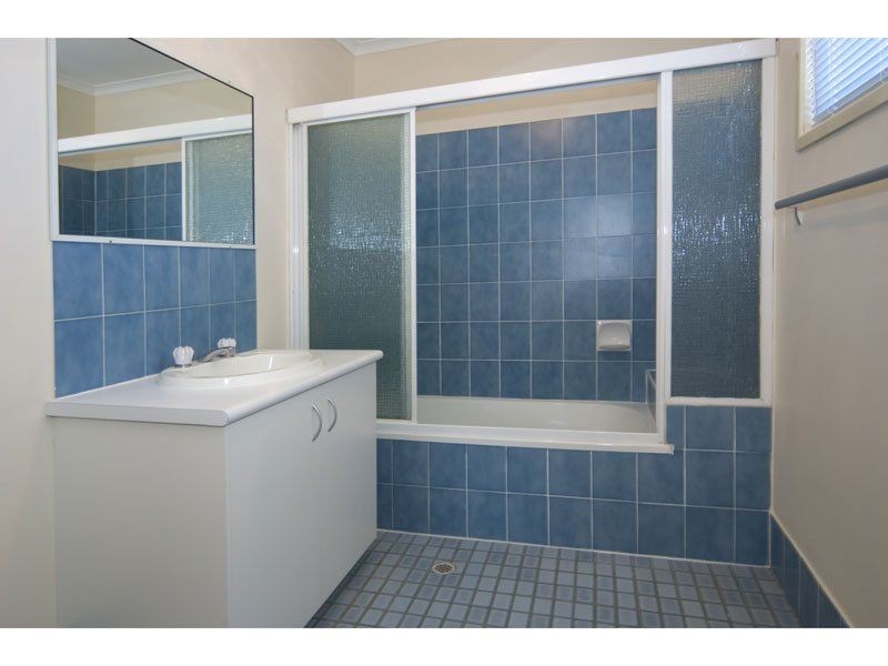 4 Hurd Terrace, Morningside QLD 4170