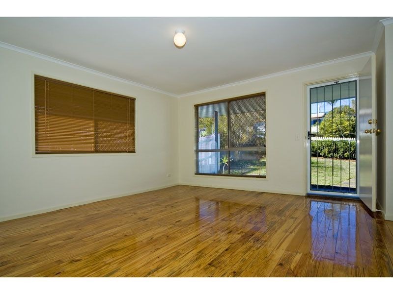 4 Hurd Terrace, Morningside QLD 4170