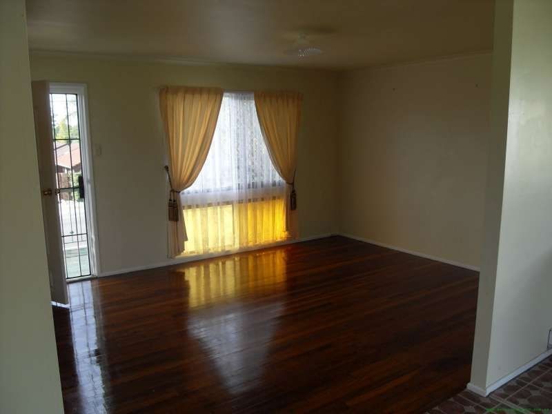 154 North Road, Woodridge QLD 4114