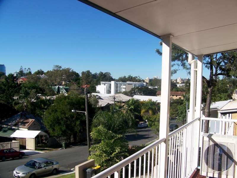 1/72 Alpha Street, Taringa QLD 4068