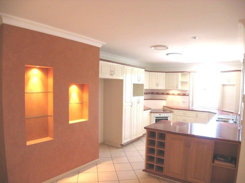 64 Gem Road, Kenmore QLD 4069
