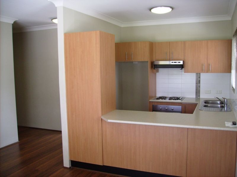 8/8 Kitchener Street, Coorparoo QLD 4151