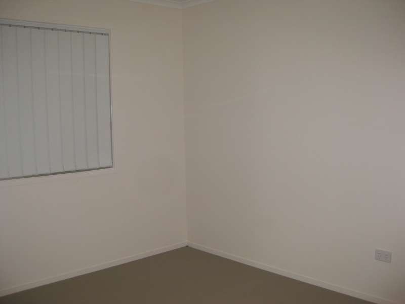 1/8 Eve Court, Kallangur QLD 4503