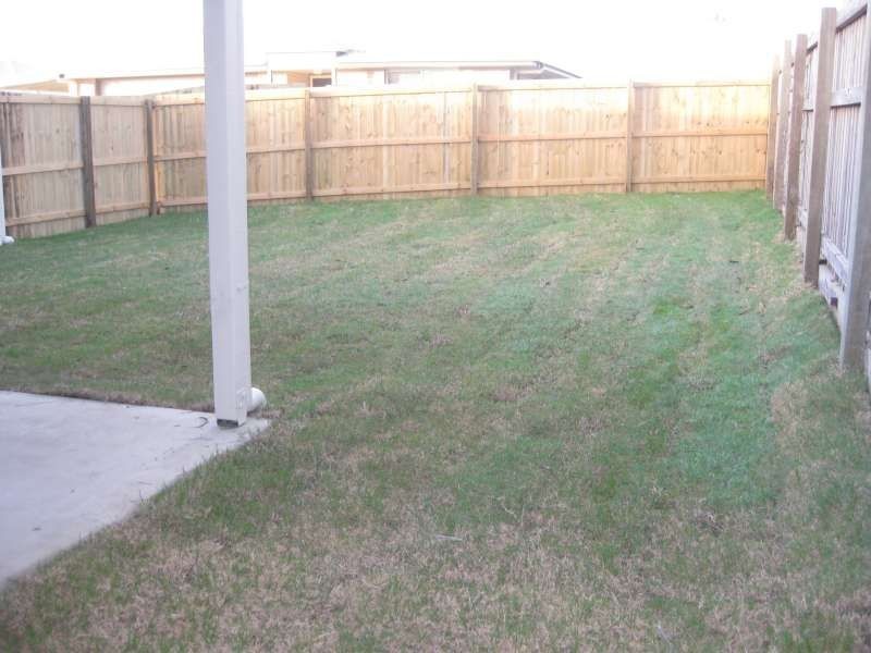 1/8 Eve Court, Kallangur QLD 4503