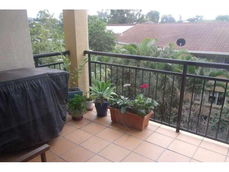 6/110 Indooroopilly Road, Taringa QLD 4068