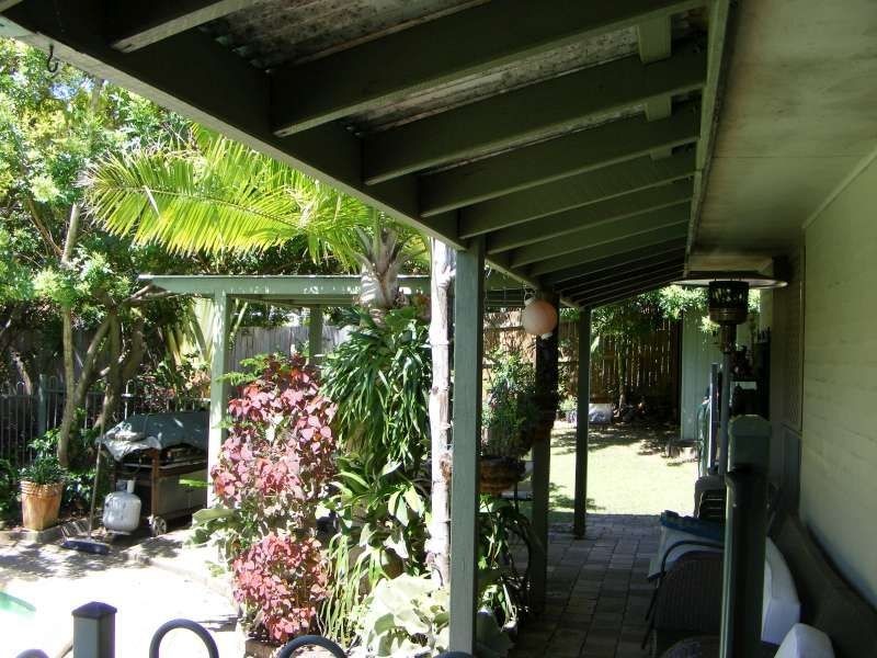 24 Melbourne Road, Arundel QLD 4214