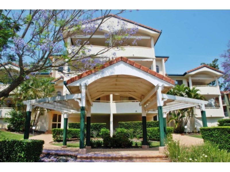 5/52 Mitre Street, St Lucia QLD 4067