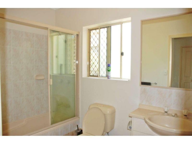 5/52 Mitre Street, St Lucia QLD 4067