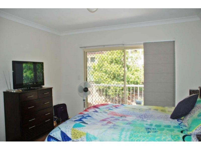 5/52 Mitre Street, St Lucia QLD 4067