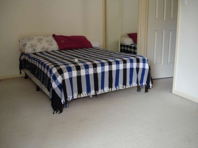 5/52 Mitre Street, St Lucia QLD 4067