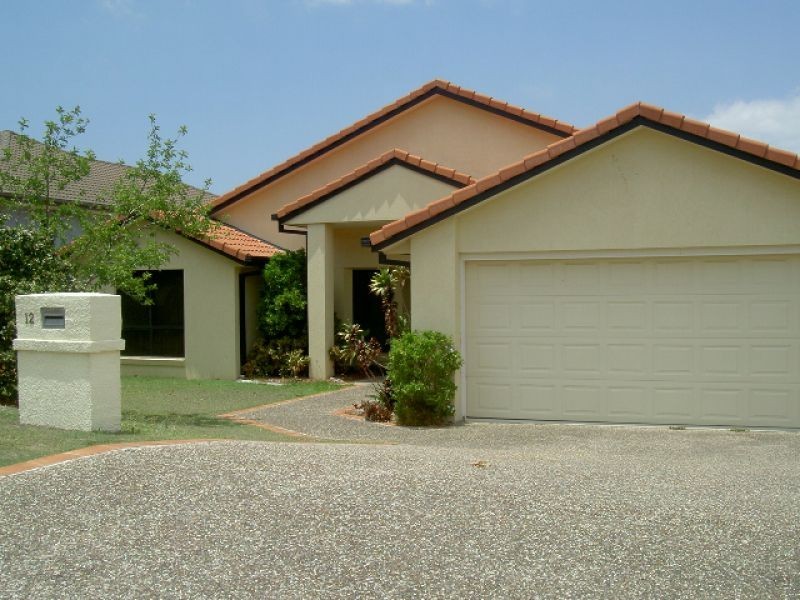 12 Nottinghill Gate Drive, Arundel QLD 4214