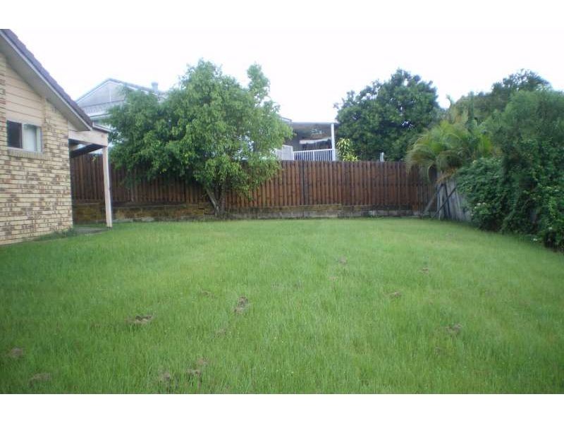 124 Macquarie Avenue, Molendinar QLD 4214