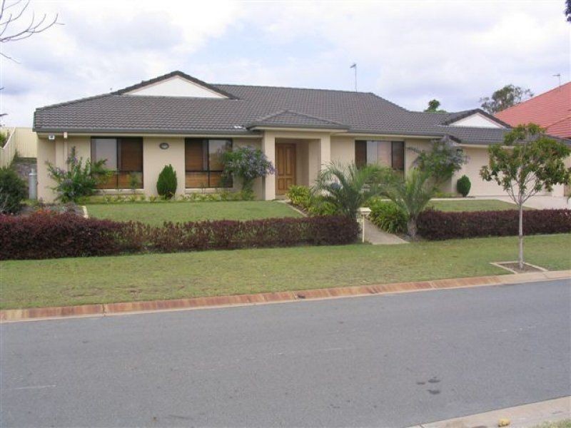 18 Tiger Drive, Arundel QLD 4214