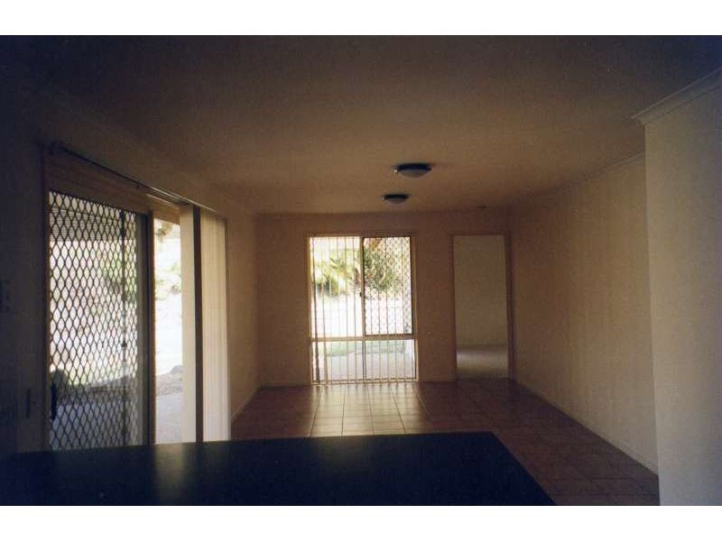 65 Allied Drive, Arundel QLD 4214