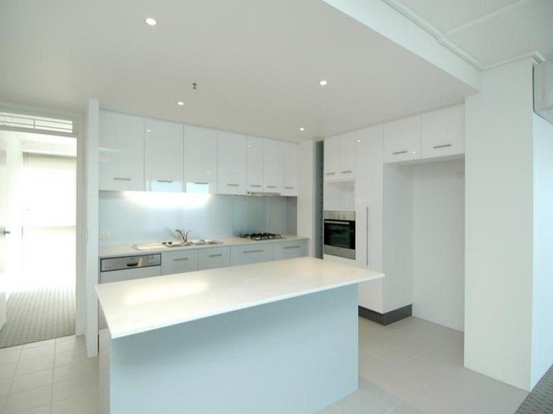 283, 105 Scarborough Street, Southport QLD 4215