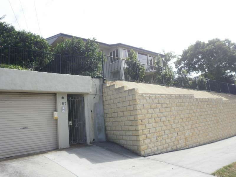 182 TURPIN ROAD n/a, Labrador QLD 4215