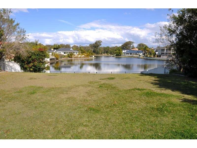 104/40 Cotlew Street, Bundall QLD 4217