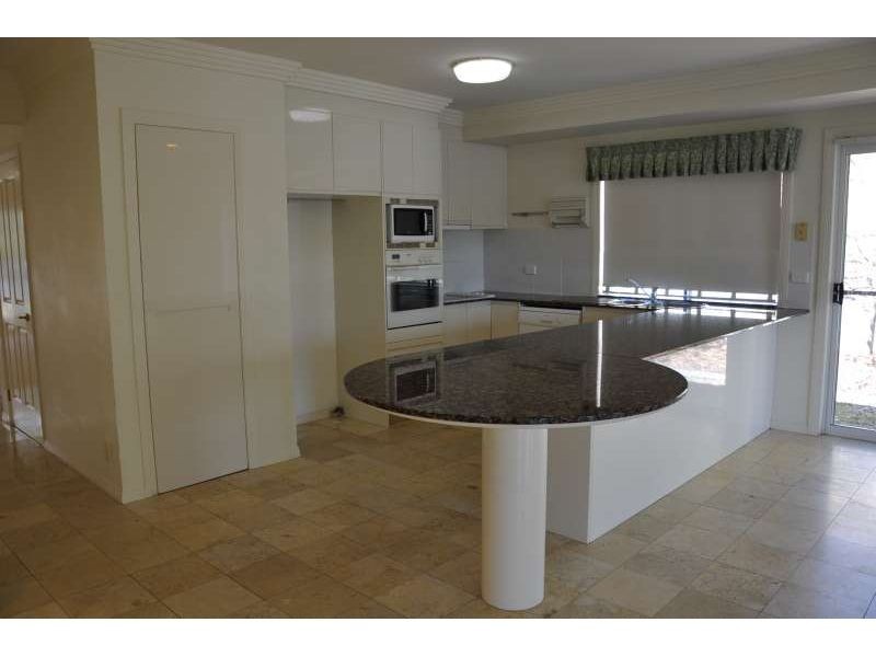 104/40 Cotlew Street, Bundall QLD 4217