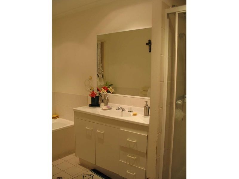 42 Lucille Ball Place, Parkwood QLD 4214