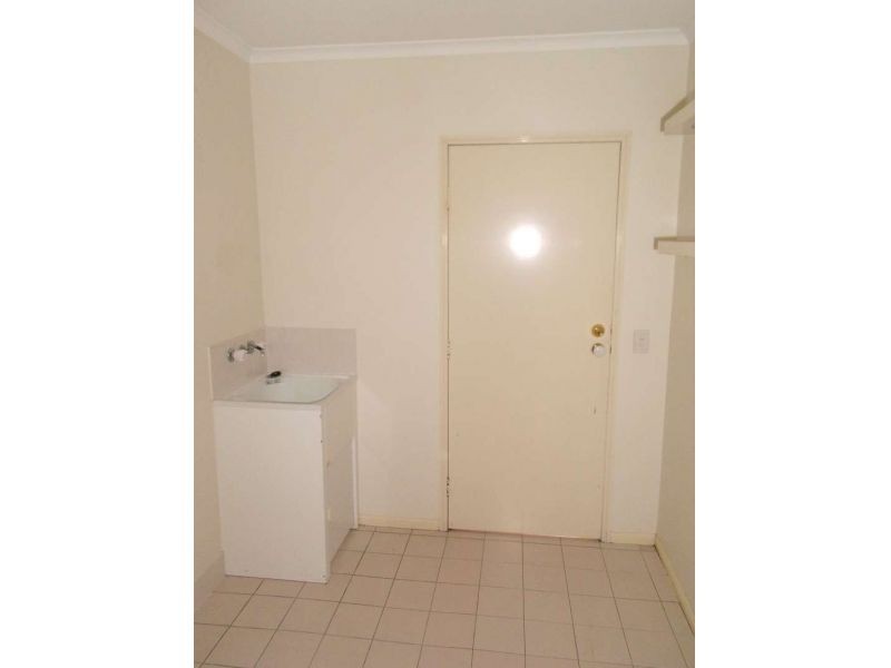 42 Lucille Ball Place, Parkwood QLD 4214