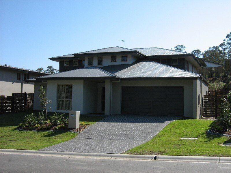 8 Calypso Court, Oxenford QLD 4210