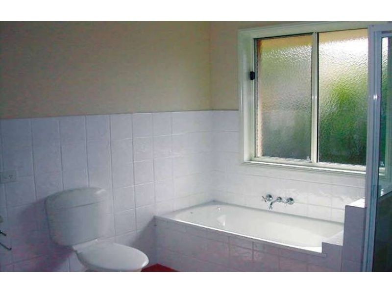 45 Davis Cup Court, Oxenford QLD 4210