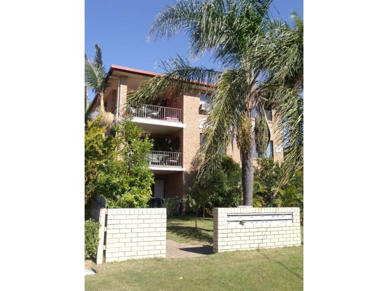 8, 8/32 Imperial Parade, Labrador QLD 4215