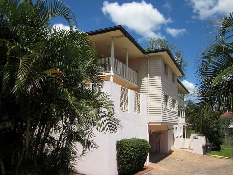 3/57 Mitre Street, St Lucia QLD 4067