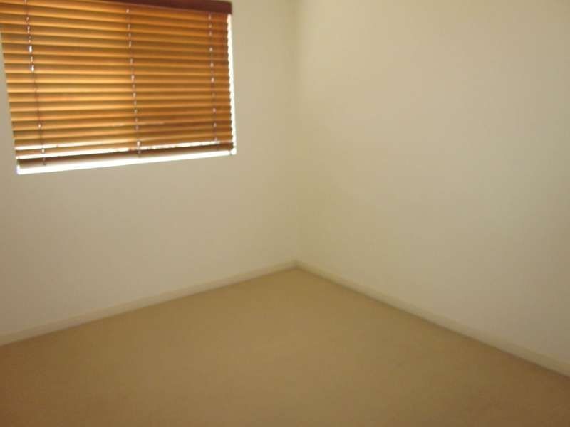 3/57 Mitre Street, St Lucia QLD 4067