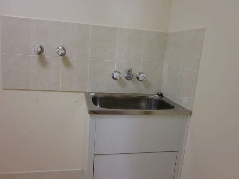 3/57 Mitre Street, St Lucia QLD 4067