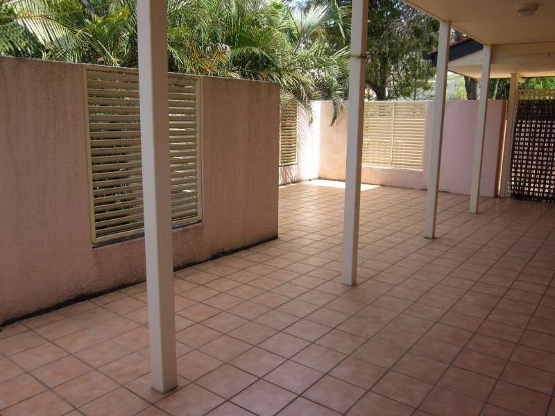 3/57 Mitre Street, St Lucia QLD 4067