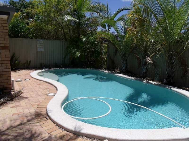 145 Henry Cotton Drive, Parkwood QLD 4214