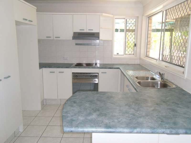 145 Henry Cotton Drive, Parkwood QLD 4214