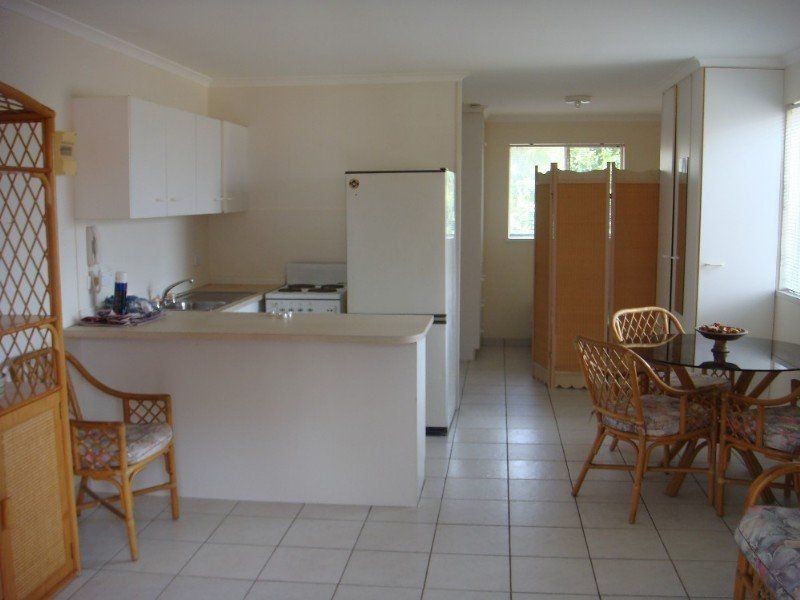 16, 46 Brighton Street, Southport QLD 4215
