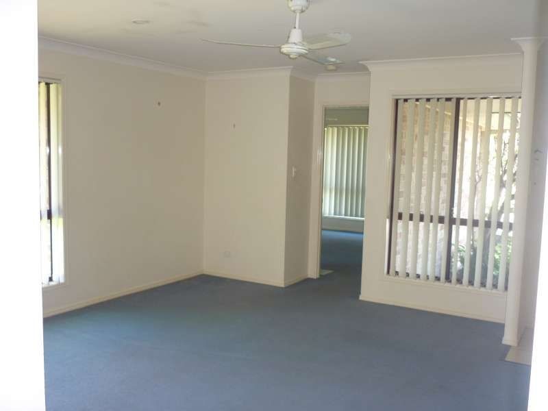 6 Curriculum Way, Upper Coomera QLD 4209