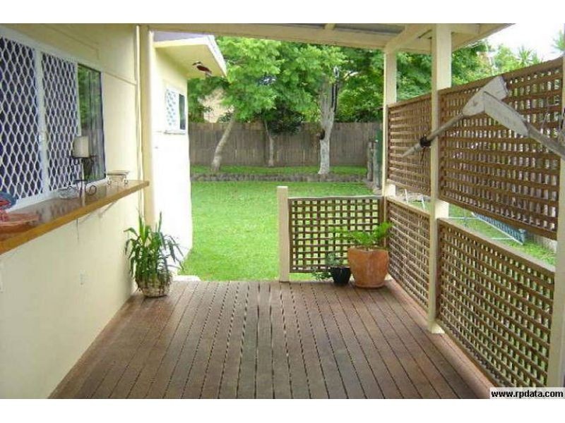 12 Wynflo Street, Labrador QLD 4215