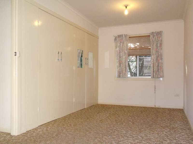 13 Middle Street, Labrador QLD 4215