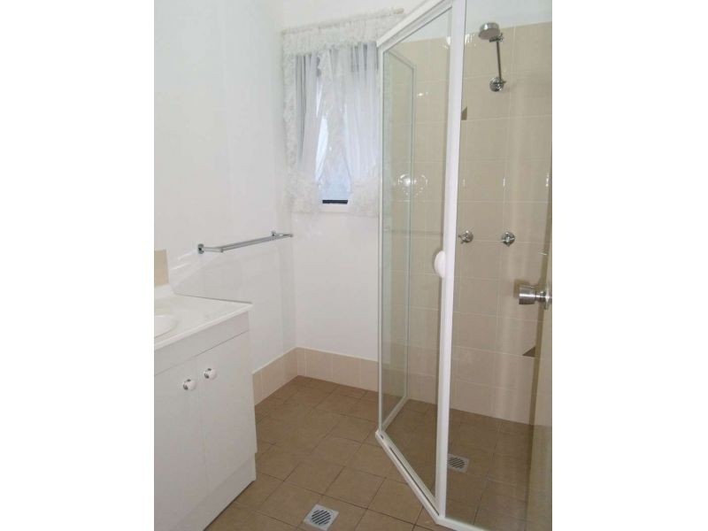 1/22 Telopea Street, Labrador QLD 4215