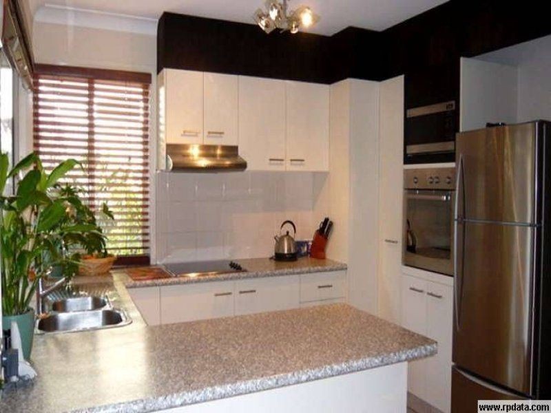 42 Marble Arch Street, Arundel QLD 4214